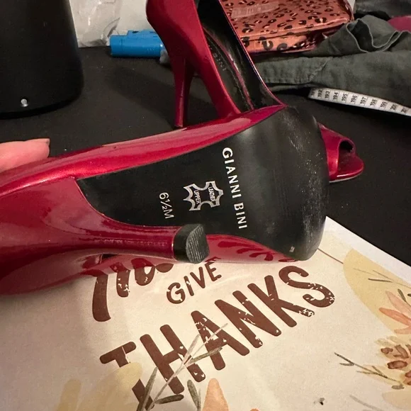 Gianni Bini Red Peep-Toe Heels - Picture 4 of 12